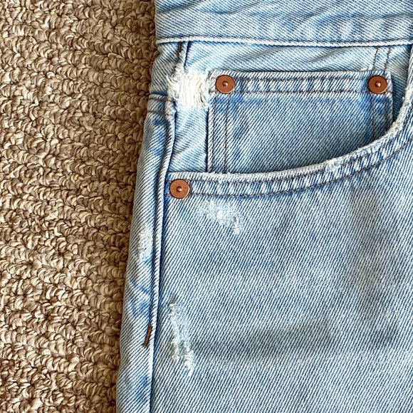 Madewell NWT Relaxed Denim Shorts, Light Wash W28 - Picture 9 of 13